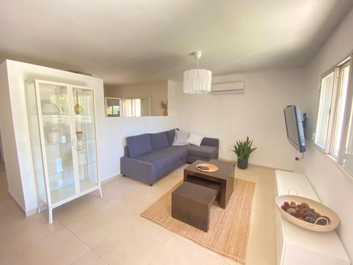 מול האגם Apartment Maalot Tarshiha Bagian luar foto
