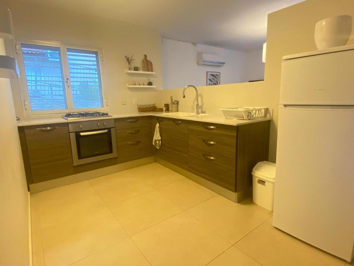 מול האגם Apartment Maalot Tarshiha Bagian luar foto